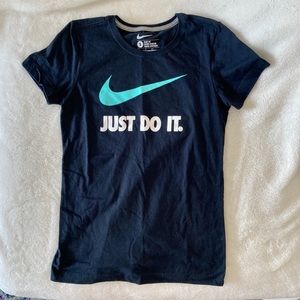 NIKE SPORTSWEAR WOMENS JUST DO IT T SHIRT TEAL SWOOSH LOGO SIZE SMALL